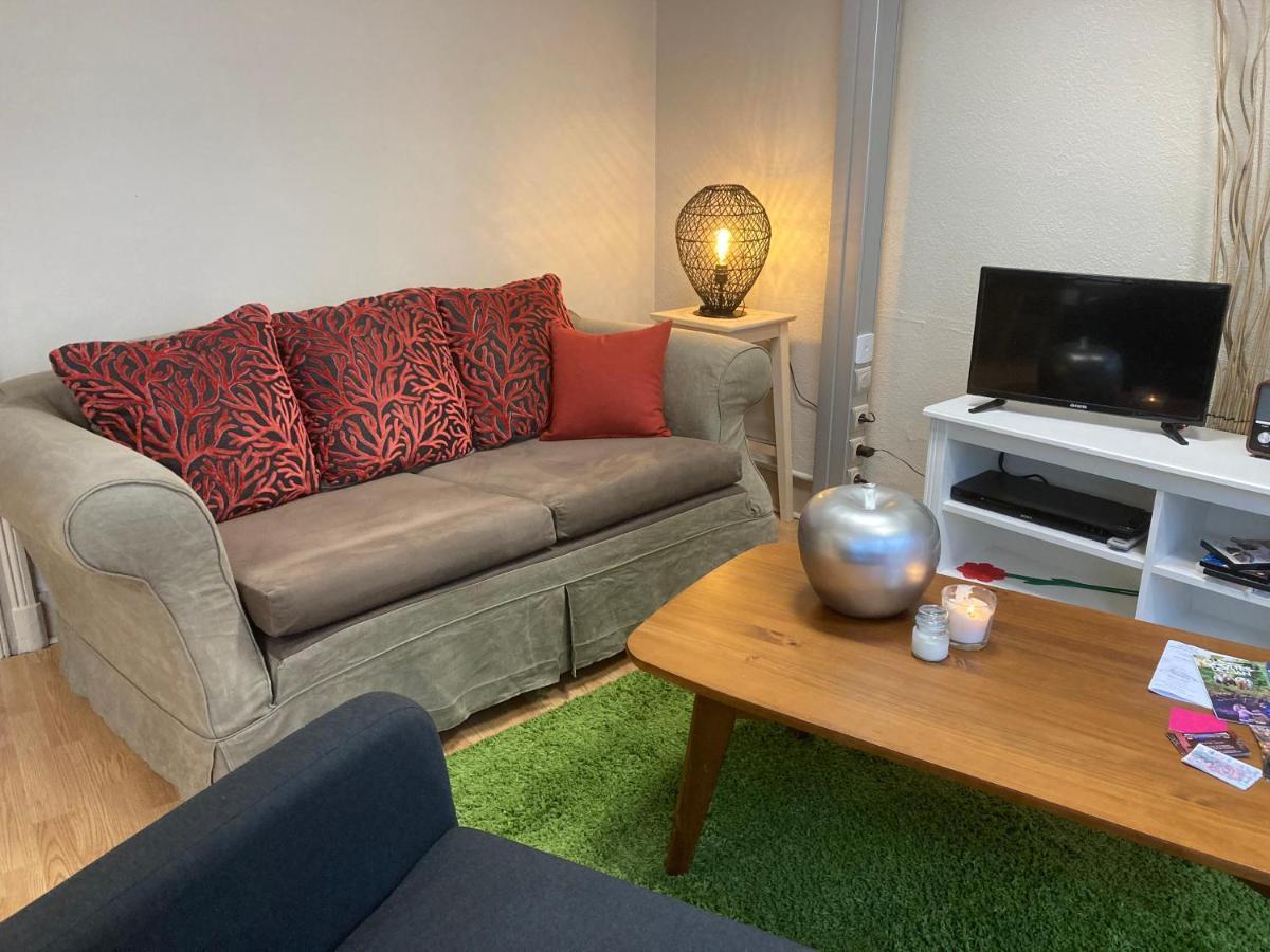 דינאן Gite D'Avalon Appartement 5 מראה חיצוני תמונה